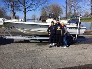 center_console_fishing_boat